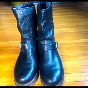 Frye Veronica Short Leather Slouch Boots Black 11